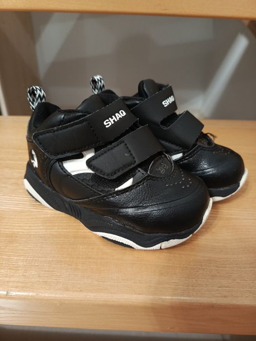Shaq-buciki chłopięce rozmiar 24