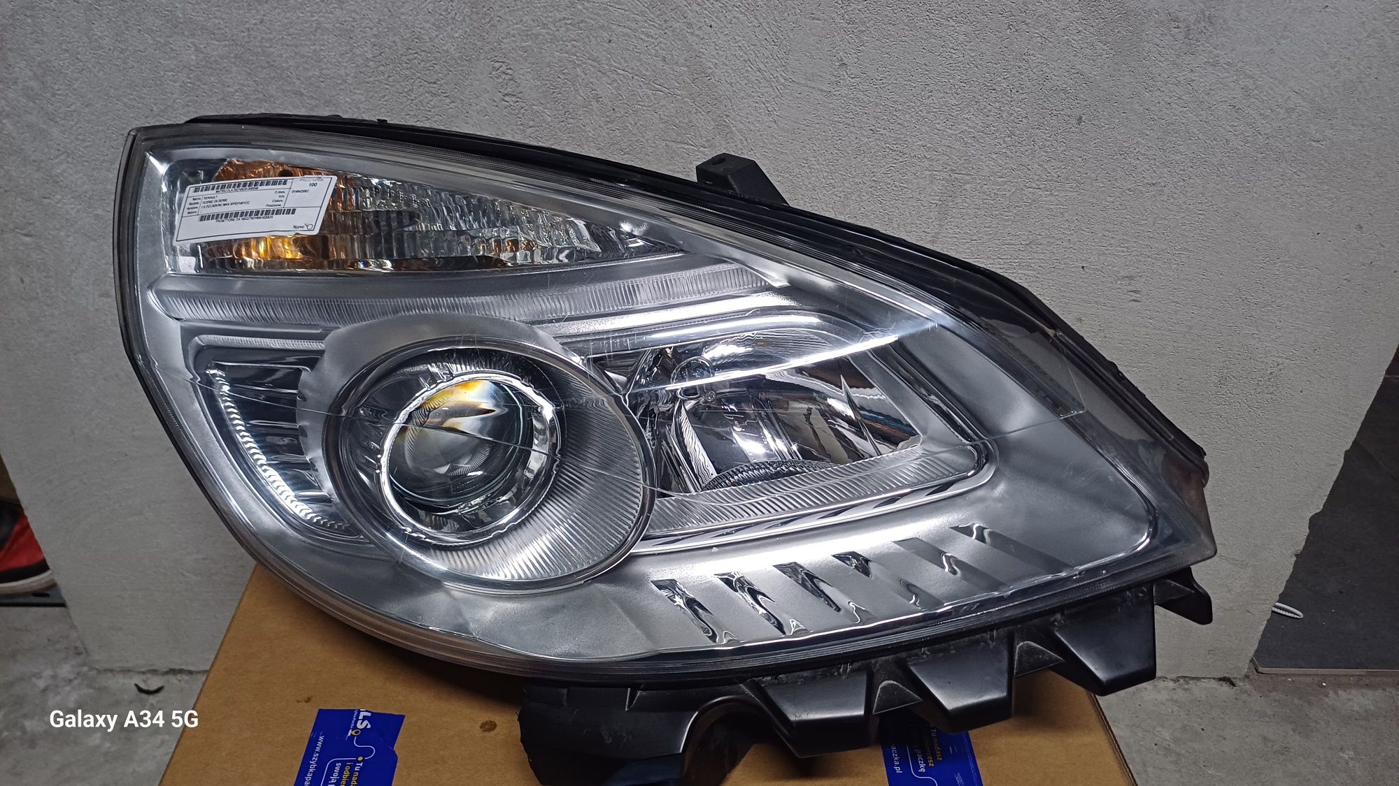 Lampa prawa renault scenic ll 2007r lift