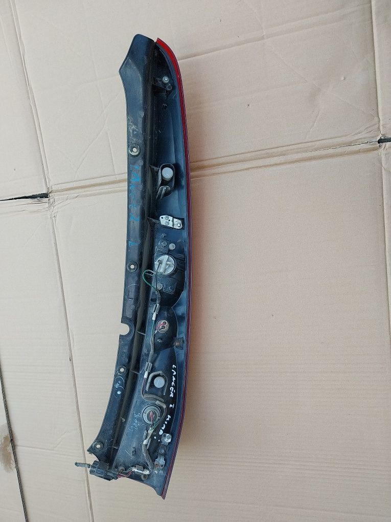 Mitsubishi Lancer I kombi lampa tył tylna kompletna KPL
