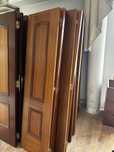 Varias portas carpintaria armarios