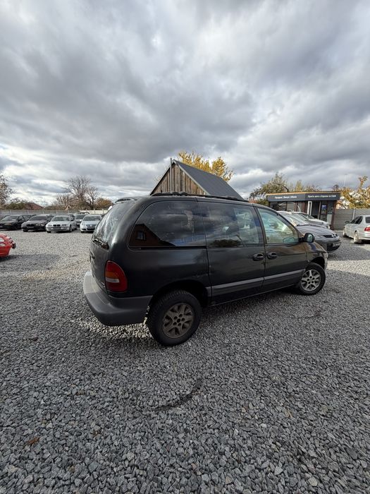 Chrysler Voyager тимчасова реєстрація