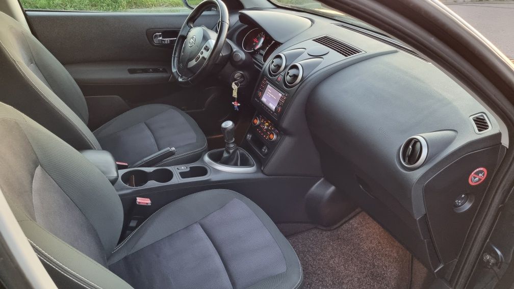 Nissan Qashqai 2,0 VVTi. Acenta. Kamera. Hak