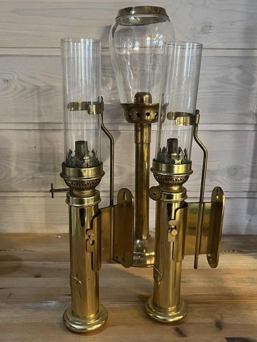 Lampa naftowa marynistyczna oficerska mosiadz 1842r sygnowana antyk