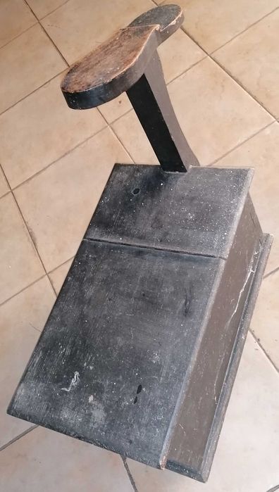 Caixa engraxador, muito antiga