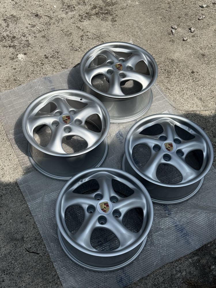 Jantes porsche twisted 17 5x130