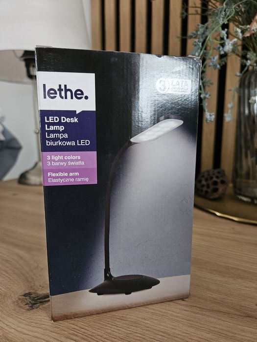 Lampka LED biurkowa