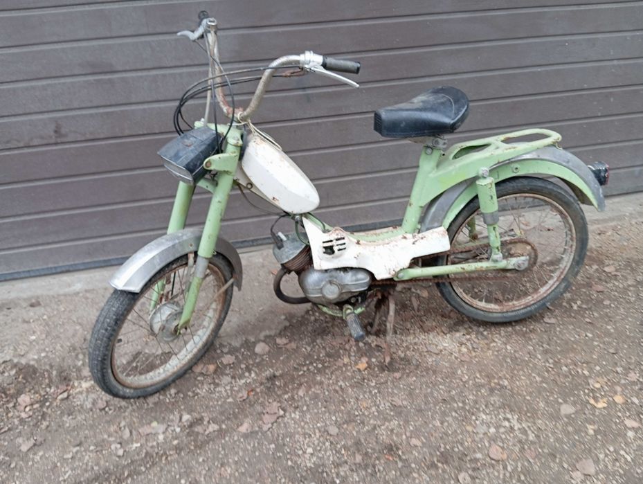 Skuter Benelli 1972 rok , odpala i jeździ , sprowadzony z Włoch