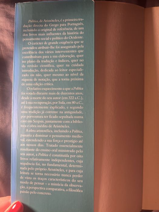 Política – Aristóteles | Edição Bilíngue | Biblioteca Clássica – Vega