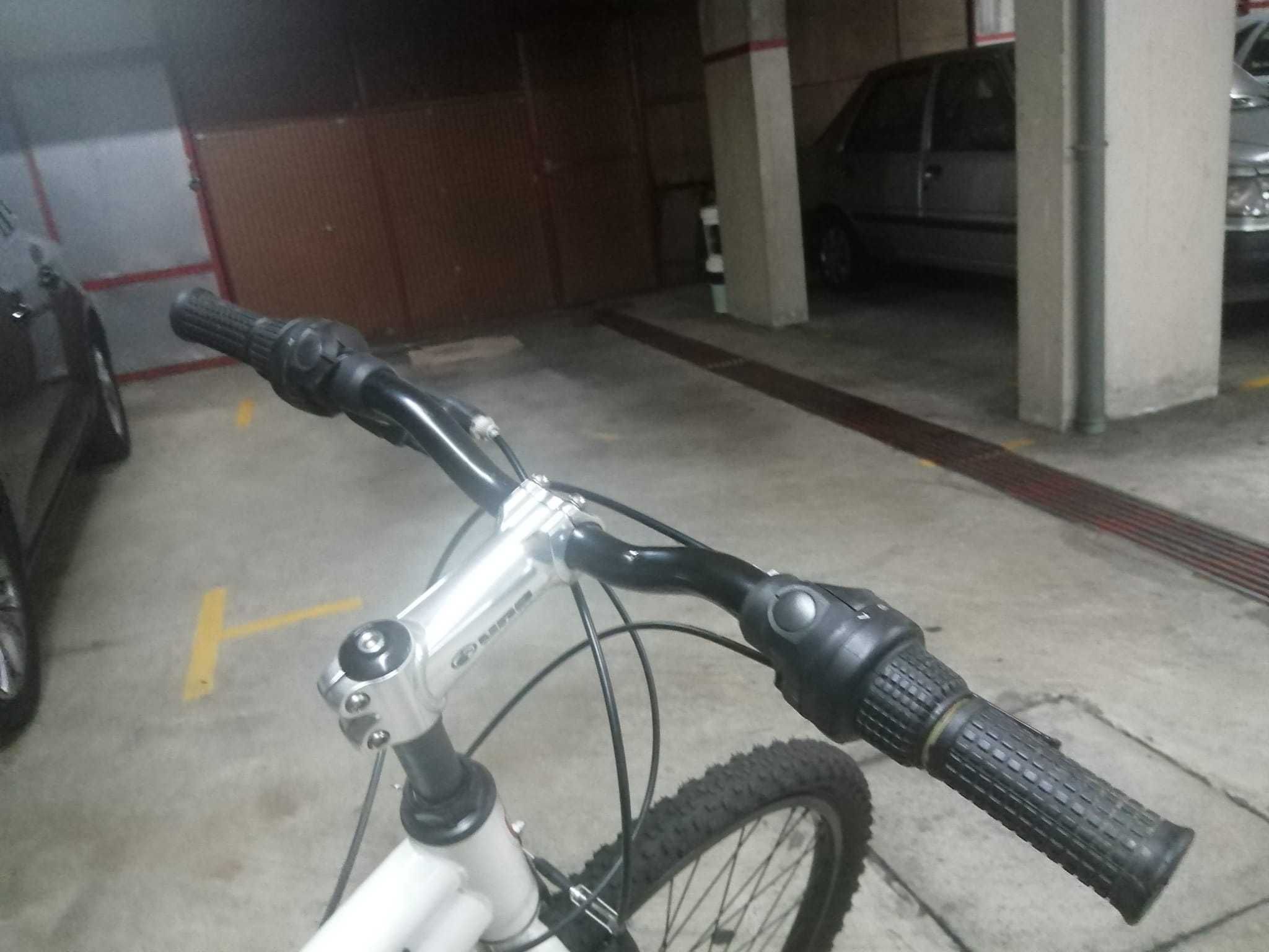 Vendo 4 Bicicletas roda 26 - adulto