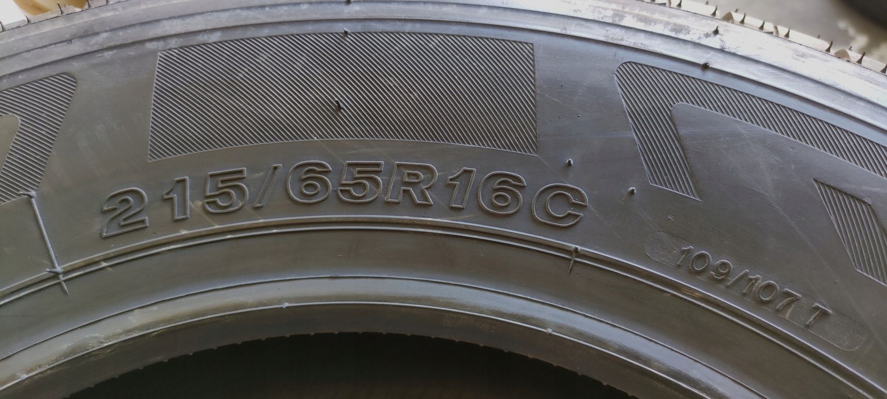 2x 215/65r16c Firestone Vanhawk 2 C/B/71dB 2 lata gwarancji