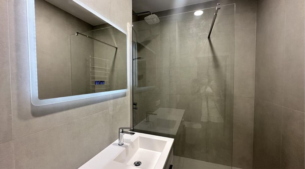 Продаж/Квартира/Київ, Голосіївський район, вул. Столичне шосе, 4