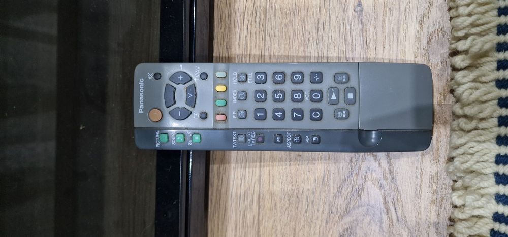 TV Panasonic TX 36PF10F