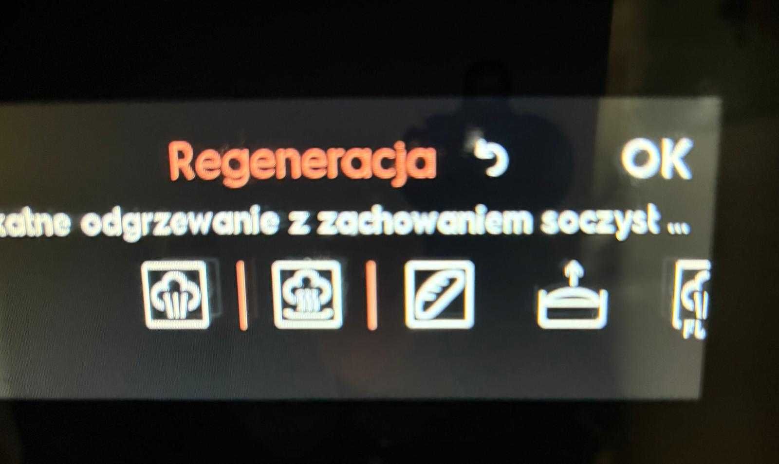 Piekarnik parowy Elektrolux Steam Boost seria 800