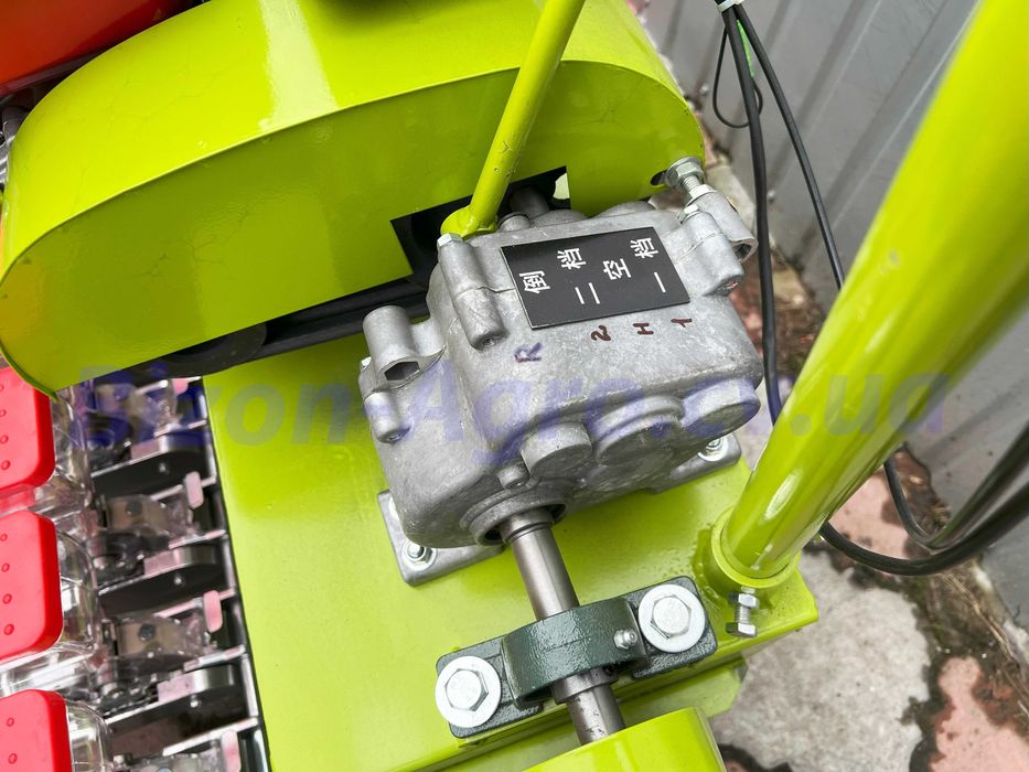 Сівалка овочева Самохідна 12-ти рядна (СО-12Д)