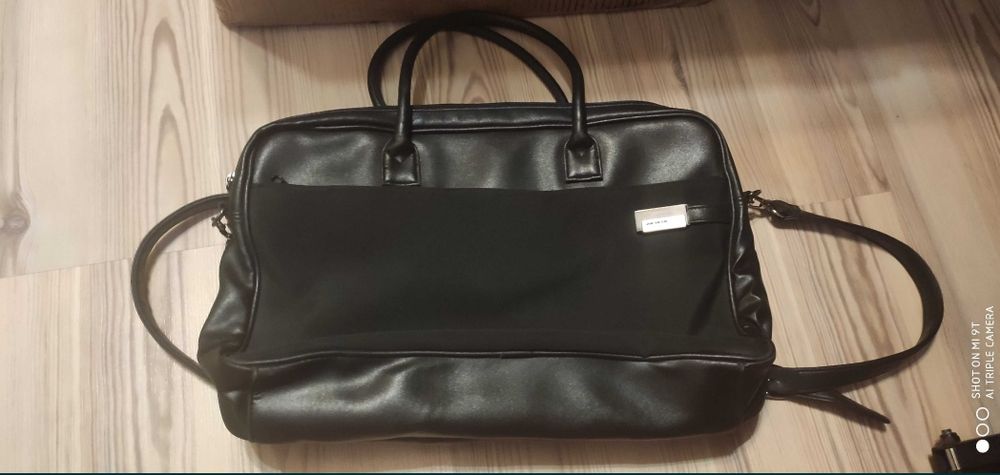 ФІРМОВА шкіряна сумка для документів ноутбука НЕУБІВАЄМА. Шара!_