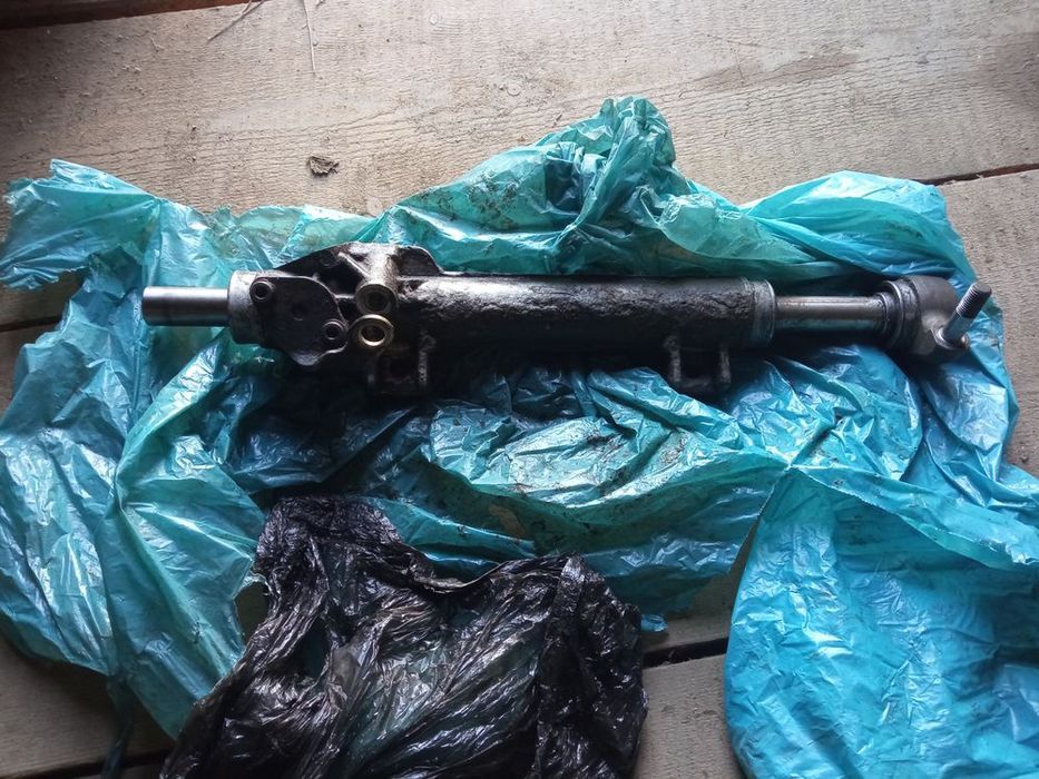 Рульова рейка на сітроен берлінго