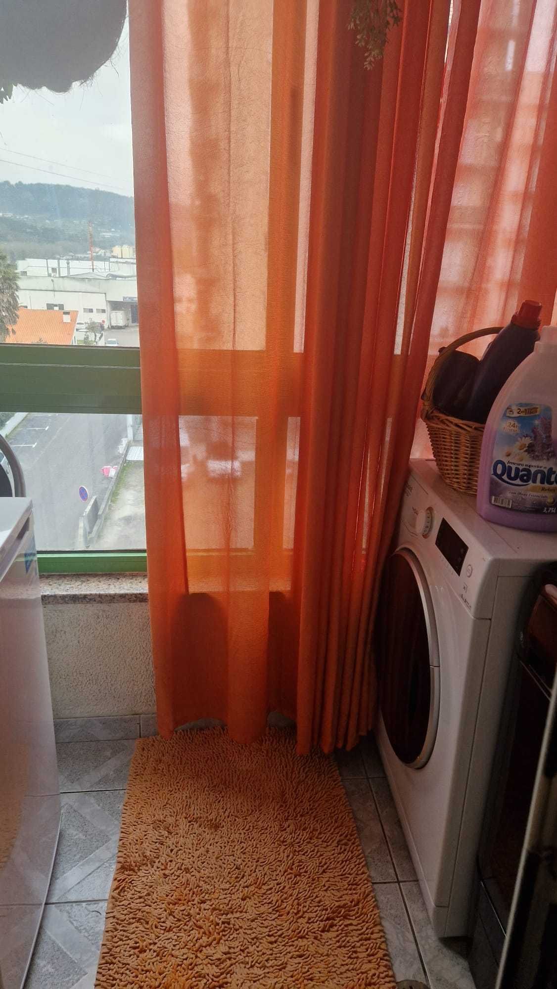 Apartamento T2 perto centro paredes