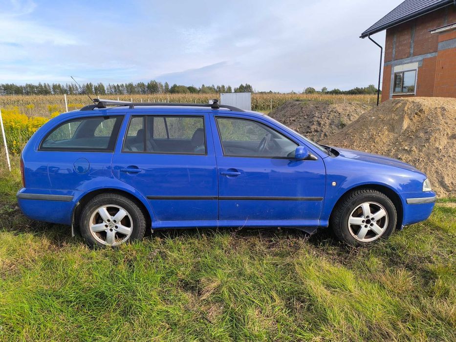 Skoda Octavia I 2.0 kombi + LPG + hak + bagażnik dachowy