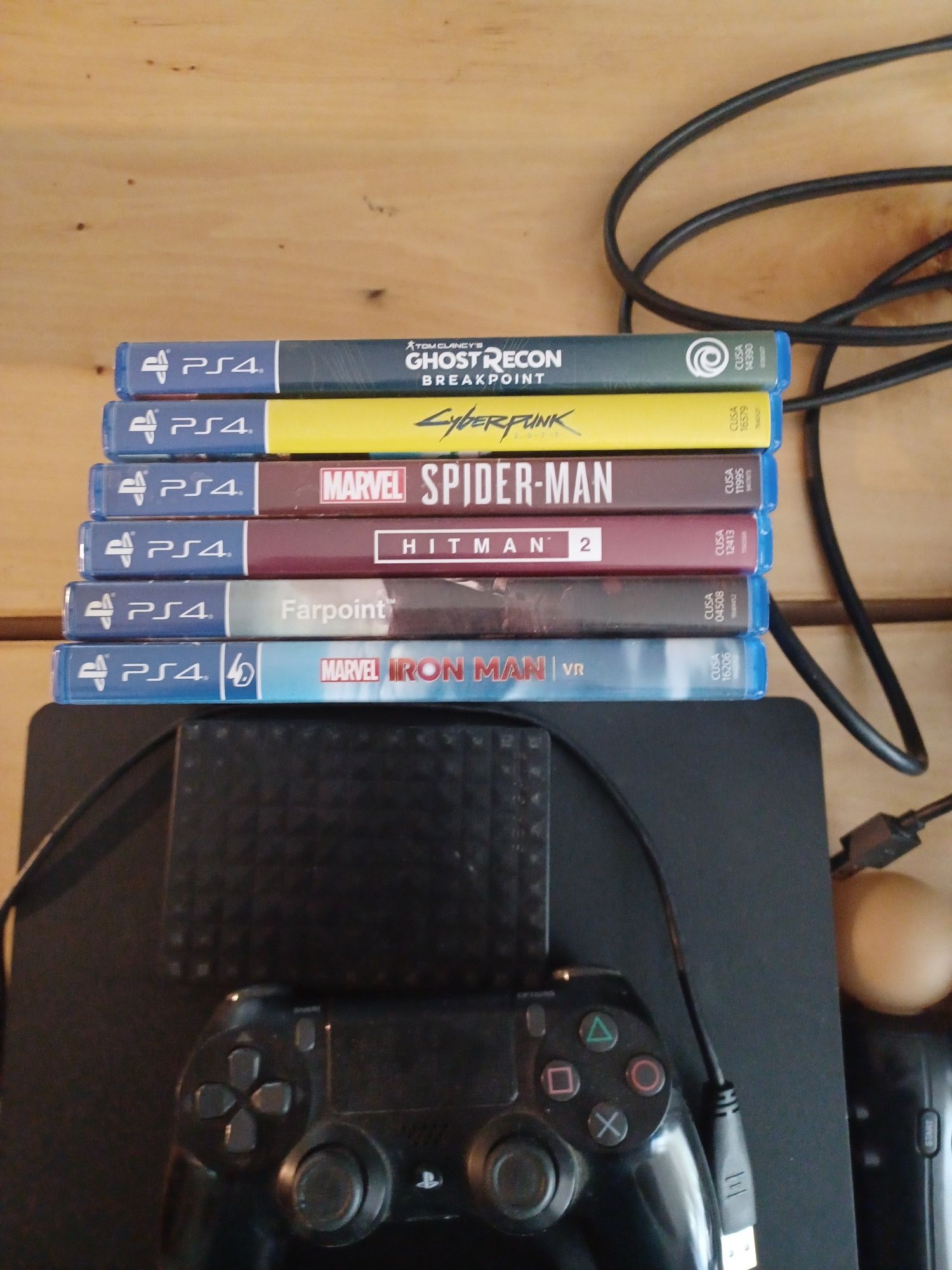 Ps4 konsola i gogle vr