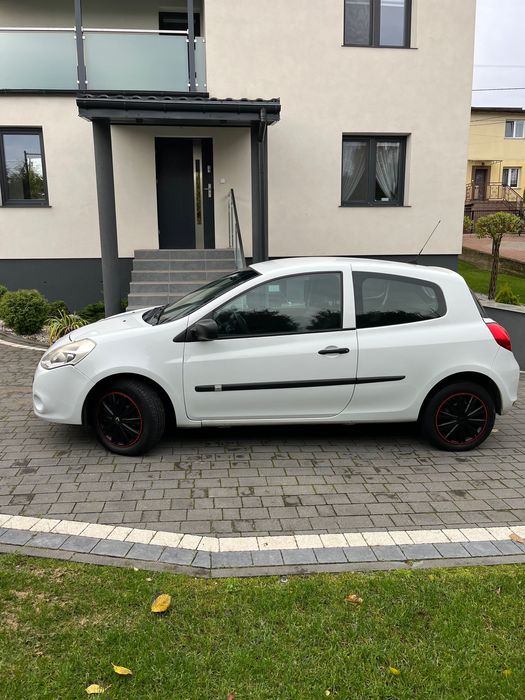 Renault Ciio 2012 r klimatyzacji