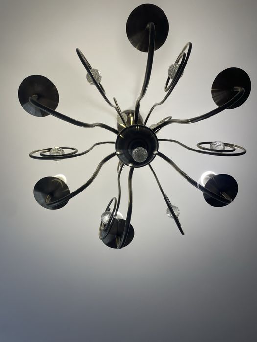 Люстра класична. Світильник на стелю