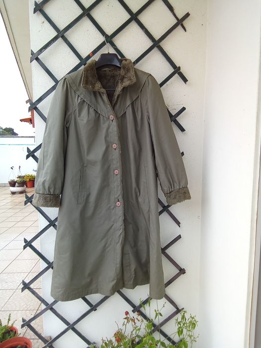 Gabardina comprida verde — elegante e quentinha