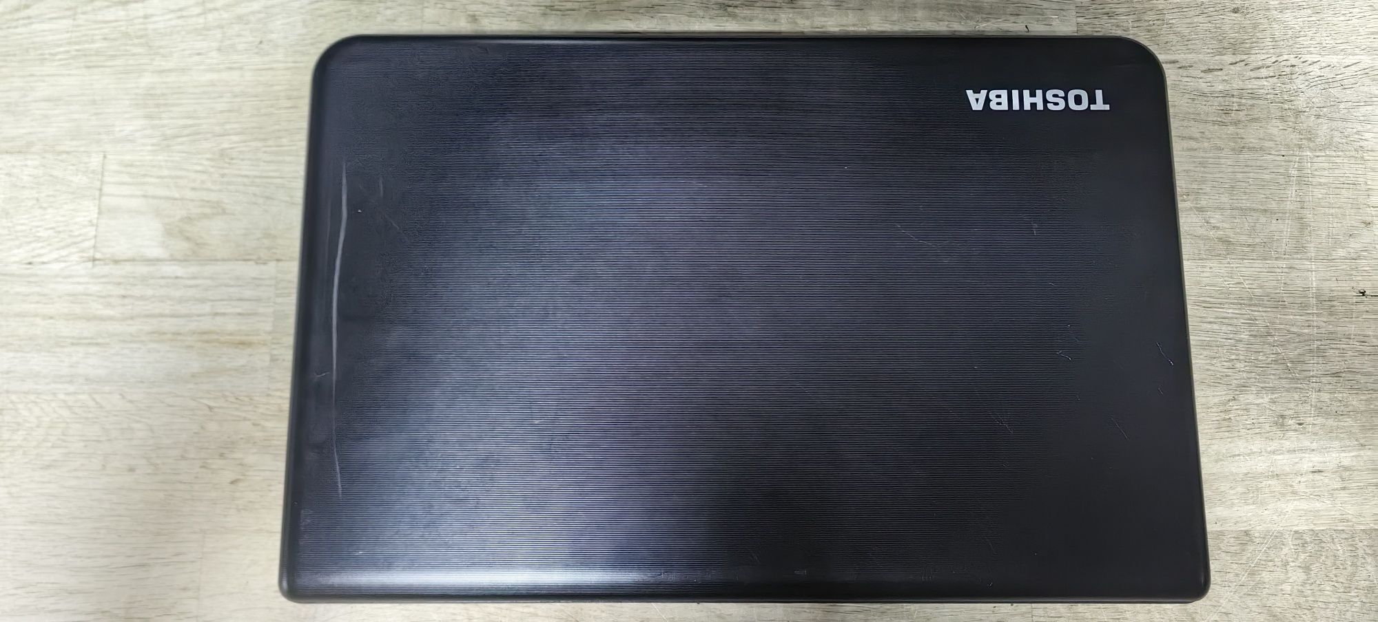 Ноутбук Toshiba C70D/AMD El-2100/Ram 4Gb /HDD No
