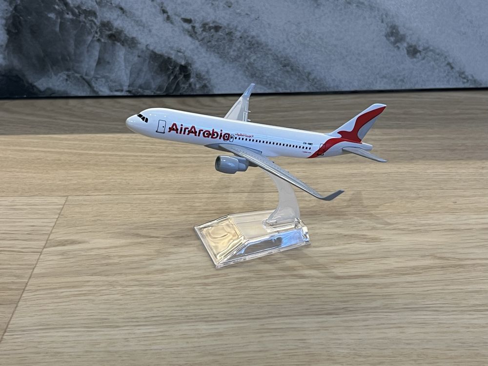 Model samolotu A320 AirArabia