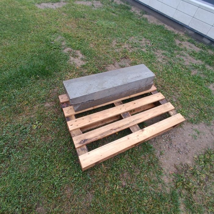 Oddam za darmo  krawezniki