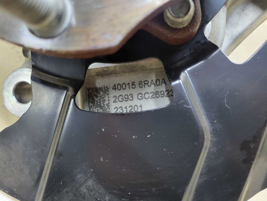 Цапфа кулак передний передній Nissan Rogue t33 1.5 2023 2024 2025 12k