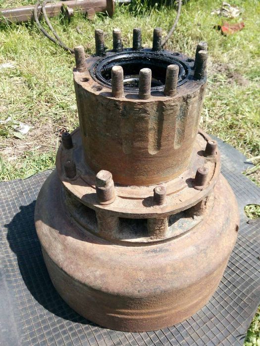 Ступица,ступеца, ступецы задняя МАЗ евро, КРаЗ и тормозной барабан