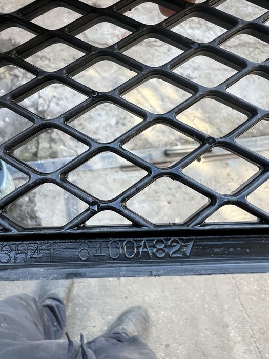 Ланцер 10, lancer 10 решітка радіатора 6400A827, 7450A093-02