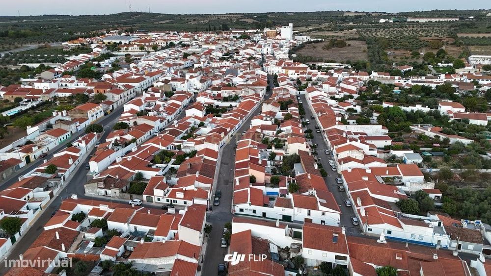 Terreno Rústico com 20.250 m² em Vila Boim, Elvas – Alentejo