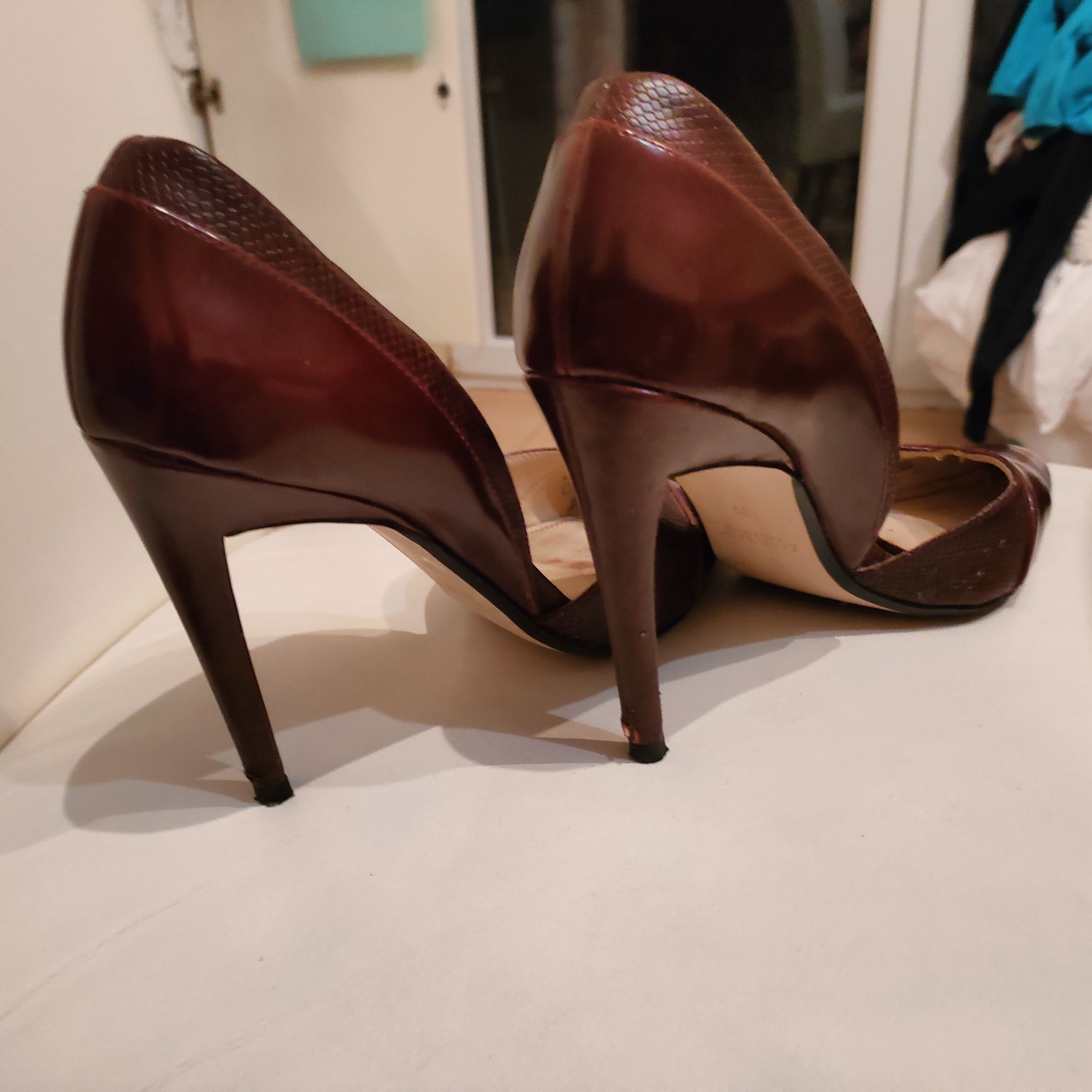 Buty damskie ZARA skóra bordo 39 rozmiar