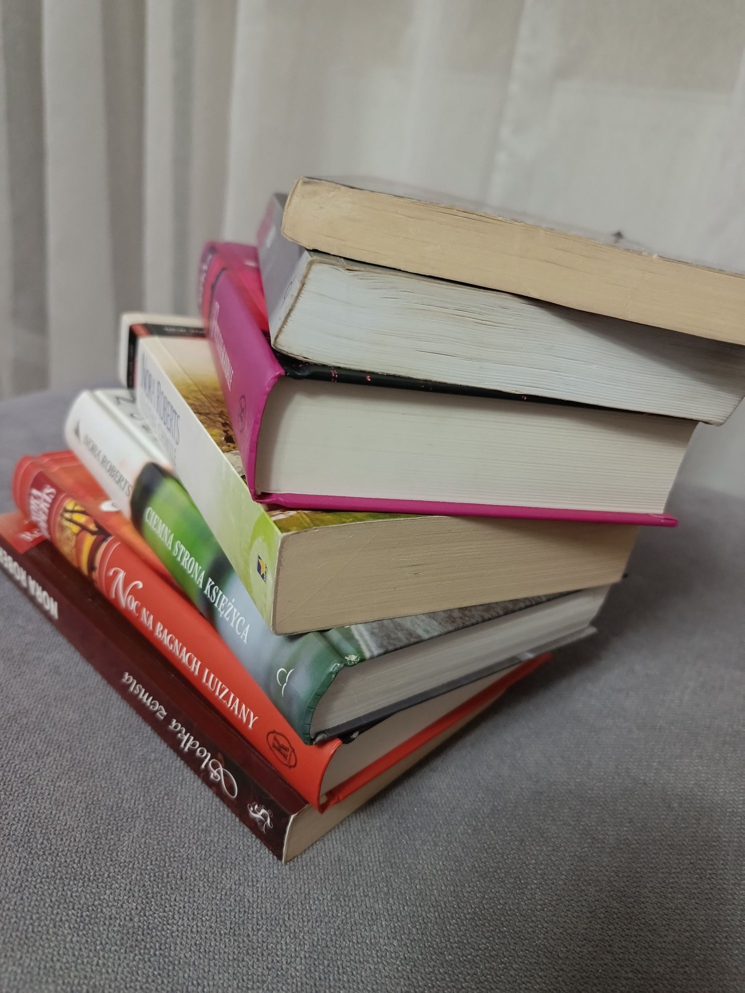 Komplet siedmiu książek - Nora Roberts