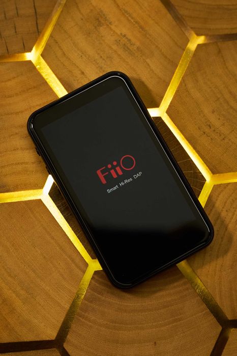 HiFi плеер FiiO M6