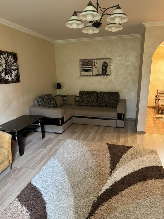 Сдам 1-о комнатную квартиру в центре