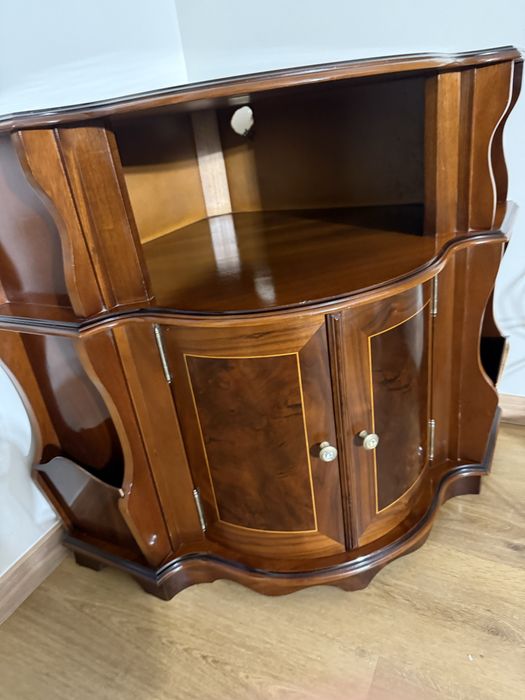 Movel de canto para televisao