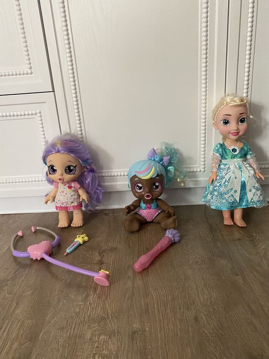 Лялька інтерактивна, Ельза