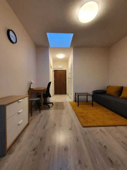 Kawalerka 25m Al. Racławickie 28A