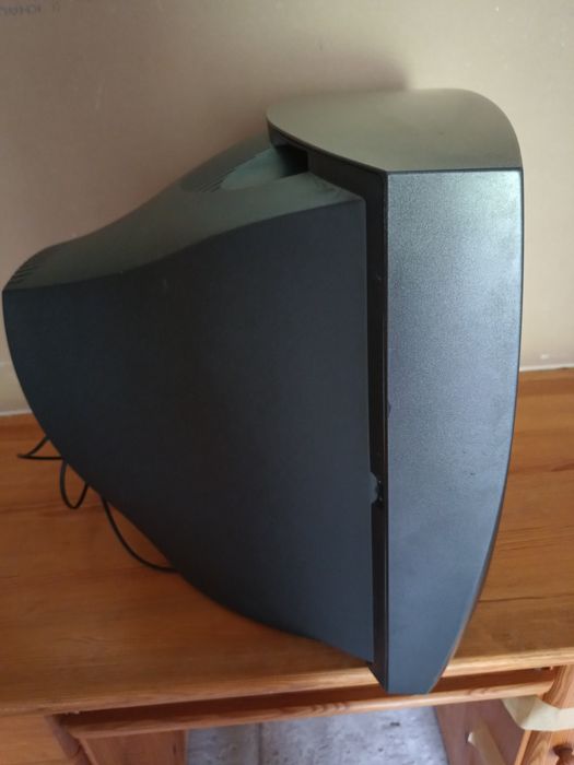 Telewizor kolorowy PHILIPS 21", z pilotem, sprawny