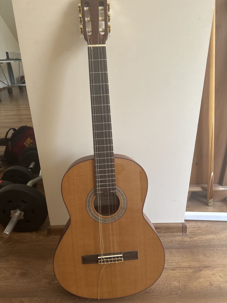 Gitara alvera ACG200