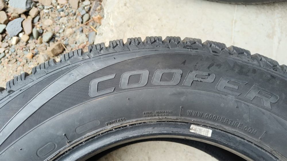 Opony zimowe Cooper 245/65 R17