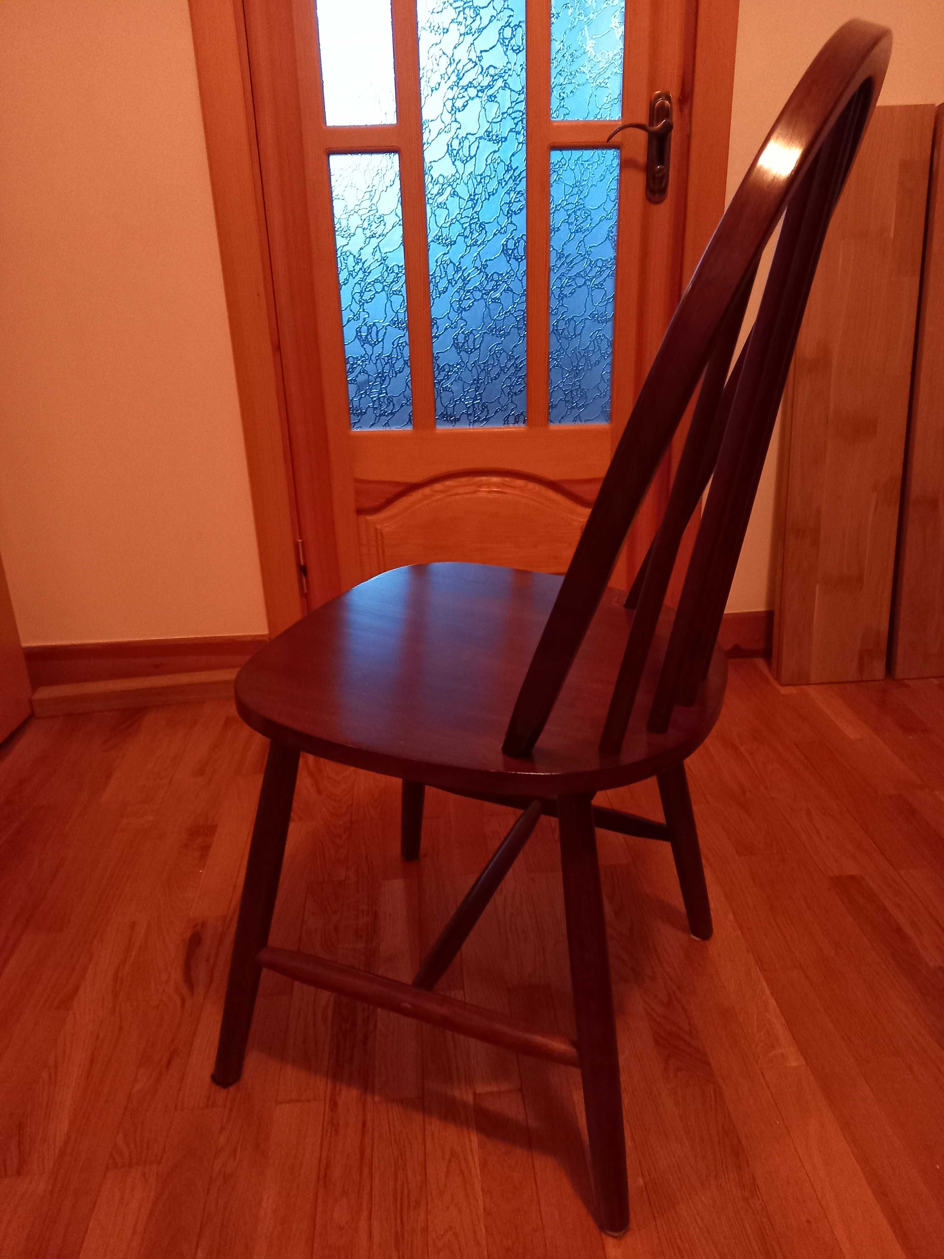стілець дерев'яний Jysk