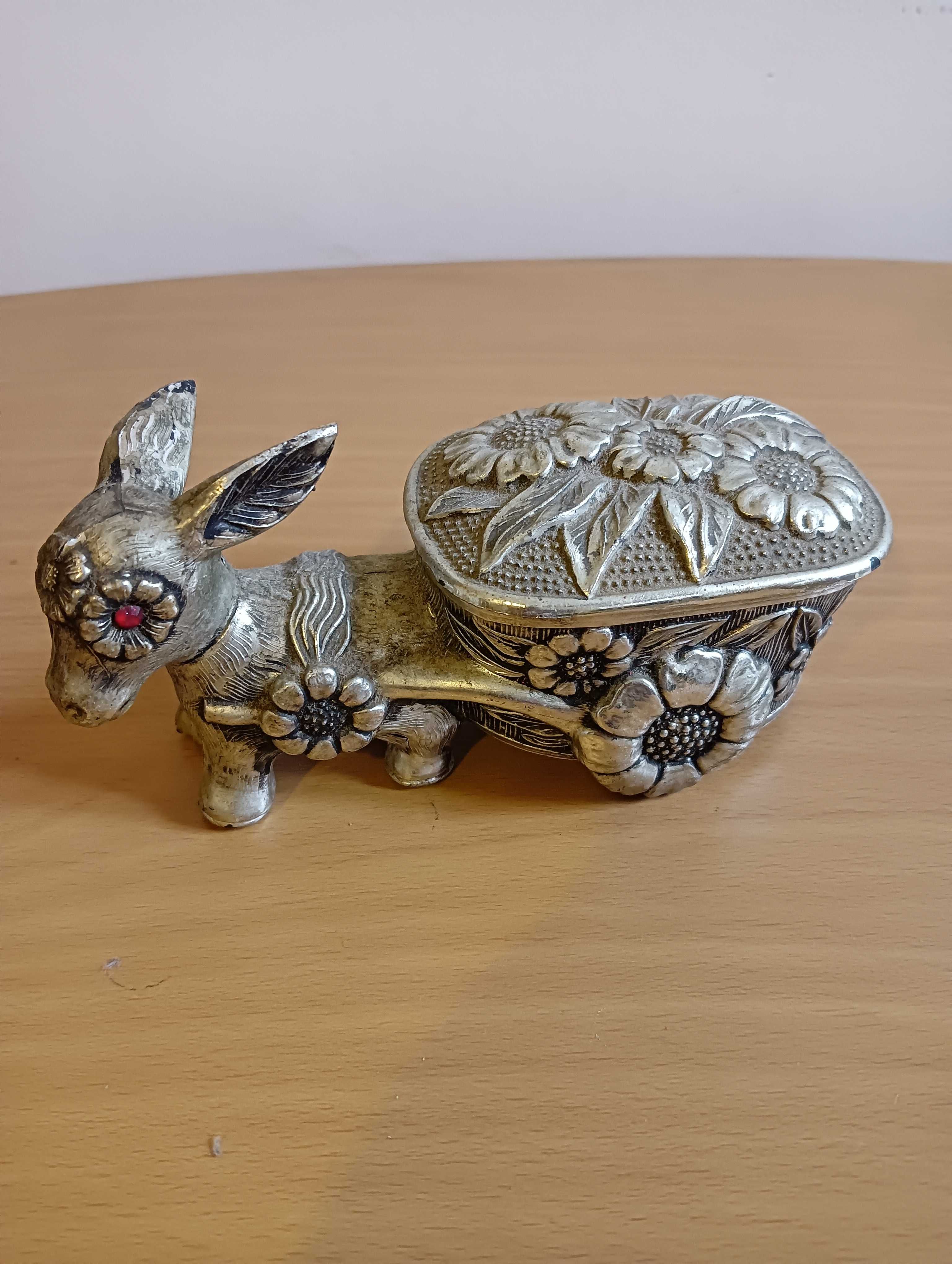 Caixa de plástico vintage de burrinho