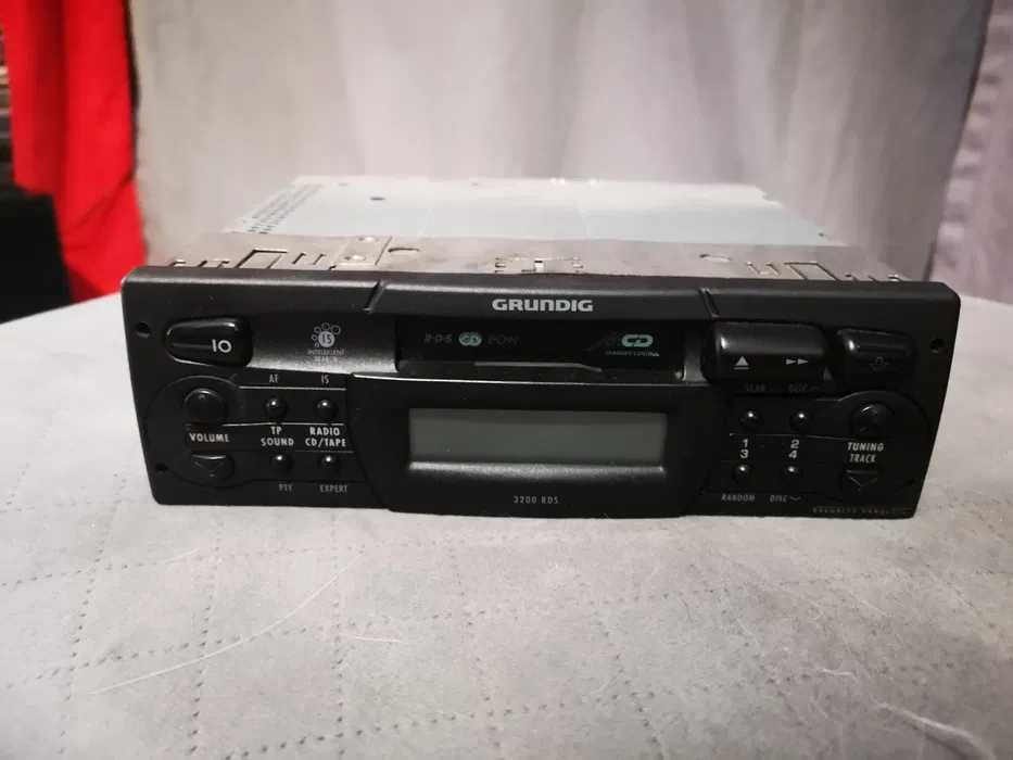 Radio  Grundig WKC 3200 RDS