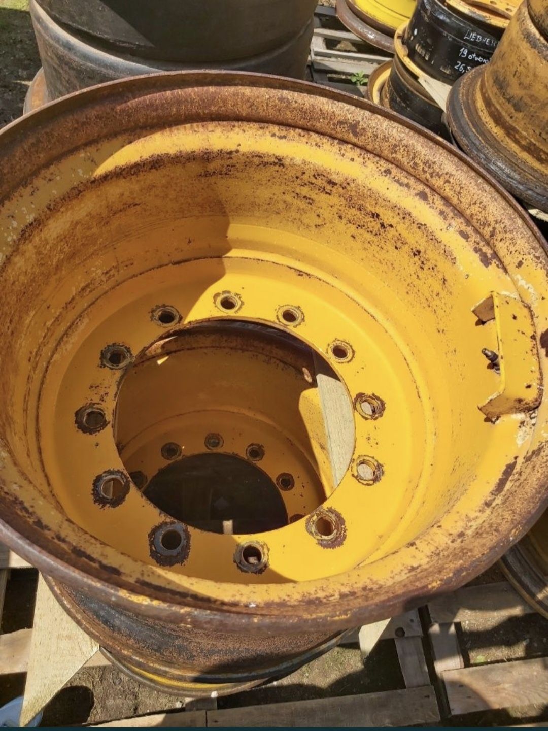 Felga 20 x 26.5, Jcb 416  - części
