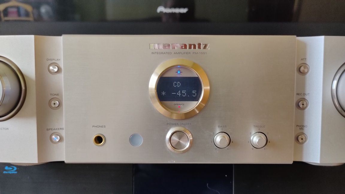 Продам усилитель marantz pm-15s1