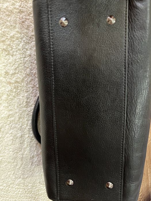 Продам натуралтные кожаные сумки,состояние ,ок!