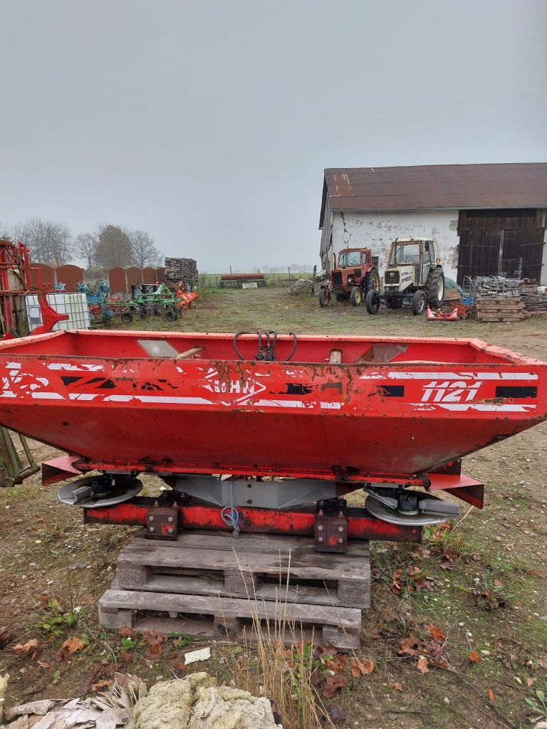 Sprzedam rozsiewacz Kuhn